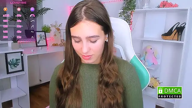 Snapshot of _Eliizabeth_ chatting on 3, 11, 2025 Eliizabeth online show from 3, 11, 2025