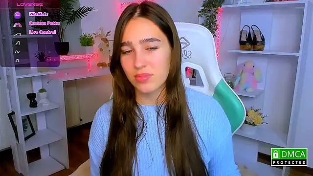 Snapshot of _Eliizabeth_ chatting on 28, 11, 2025 Eliizabeth online show from 28, 11, 2025