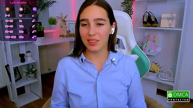 Snapshot of _Eliizabeth_ chatting on 30, 11, 2025 Eliizabeth online show from 30, 11, 2025