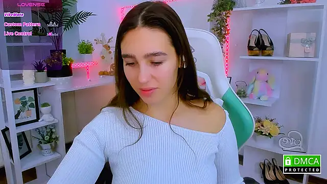 Snapshot of _Eliizabeth_ chatting on 16, 12, 2025 Eliizabeth online show from 16, 12, 2025