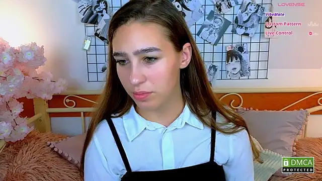  Eliizabeth  online show from 5, 7, 2026