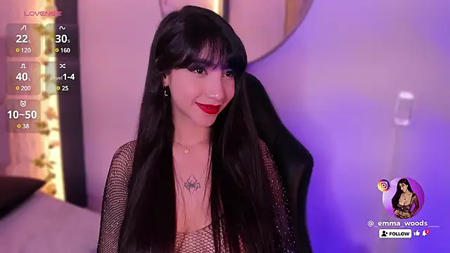 Snapshot of emma_woods_ chatting on 5, 12, 2024 emma woods online show from 5, 12, 2024