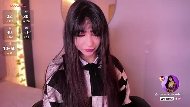 Snapshot of emma_woods_ chatting on 6, 12, 2024 emma woods online show from 6, 12, 2024