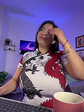 Snapshot of tati_reyess chatting on 12, 1, 2026 tati reyess online show from 12, 1, 2026