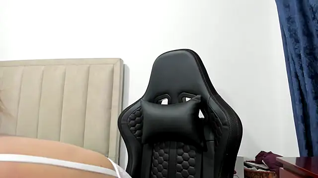 Chloemiller89 online show from 13, 9, 2025