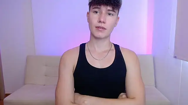 Snapshot of adrian_morelly chatting on 20, 3, 2026 adrian morelly online show from 20, 3, 2026