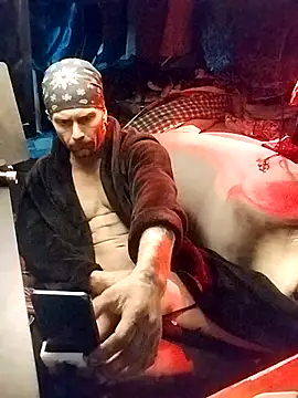 Snapshot of JaxxxRiott chatting on 1, 3, 2025 JaxxxRiott online show from 1, 3, 2025