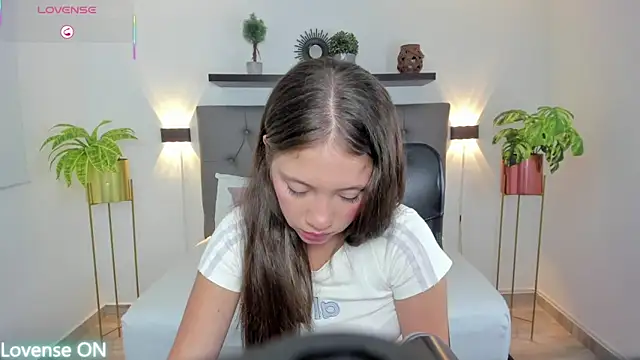 Snapshot of nataly_rodri chatting on 27, 11, 2025 nataly rodri online show from 27, 11, 2025