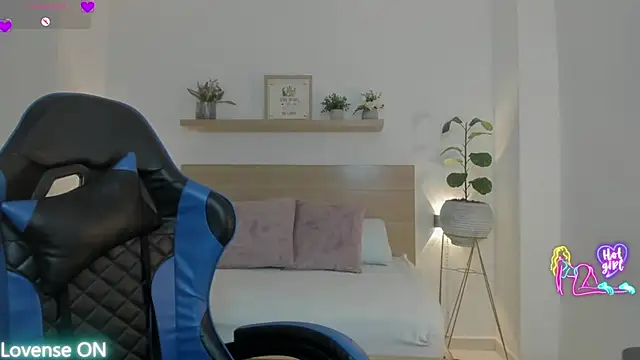 Snapshot of nataly_rodri chatting on 5, 4, 2026 nataly rodri online show from 5, 4, 2026