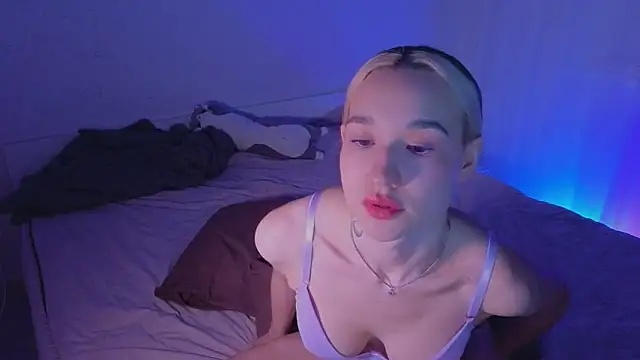 Snapshot of shey1i chatting on 17, 3, 2026 shey1i online show from 17, 3, 2026