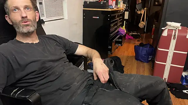 leanjamesdean online show from 11, 4, 2026