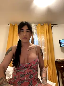 Snapshot of missdirtyhot_ chatting on 17, 10, 2025 missdirtyhot online show from 17, 10, 2025