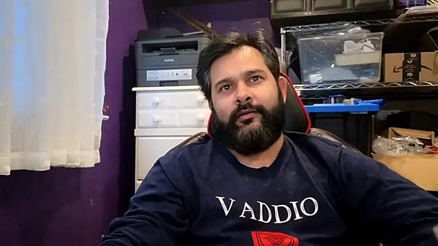 Sakhtlaundaz online show from 22, 12, 2025