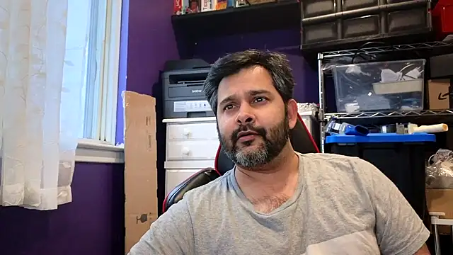 Snapshot of Sakhtlaundaz chatting on 2, 4, 2026 Sakhtlaundaz online show from 2, 4, 2026