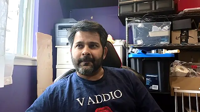 Snapshot of Sakhtlaundaz chatting on 6, 4, 2026 Sakhtlaundaz online show from 6, 4, 2026