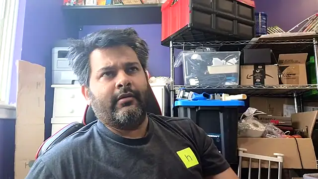 Snapshot of Sakhtlaundaz chatting on 22, 4, 2026 Sakhtlaundaz online show from 22, 4, 2026