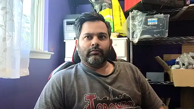 Snapshot of Sakhtlaundaz chatting on 3, 6, 2026 Sakhtlaundaz online show from 3, 6, 2026