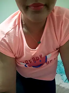 Snapshot of lolo890 chatting on 26, 10, 2025 lolo890 online show from 26, 10, 2025