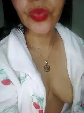 Snapshot of lolo890 chatting on 15, 12, 2025 lolo890 online show from 15, 12, 2025