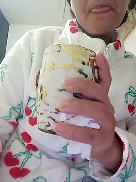 Snapshot of lolo890 chatting on 16, 12, 2025 lolo890 online show from 16, 12, 2025