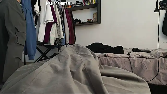 Snapshot of ETHAN_MOORE chatting on 9, 4, 2026 ETHAN MOORE online show from 9, 4, 2026