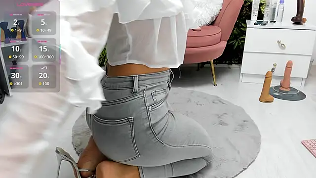 Snapshot of sweetcherry30 chatting on 17, 10, 2025 sweetcherry30 online show from 17, 10, 2025