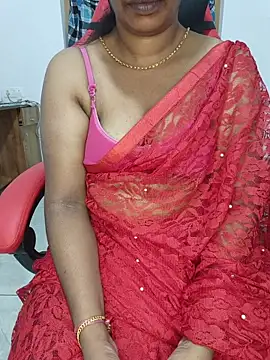 Snapshot of Malluivaniya chatting on 2, 12, 2025 Malluivaniya online show from 2, 12, 2025