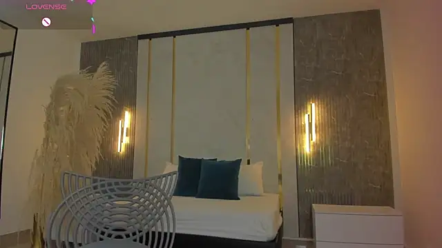 riley sierra online show from 9, 3, 2026