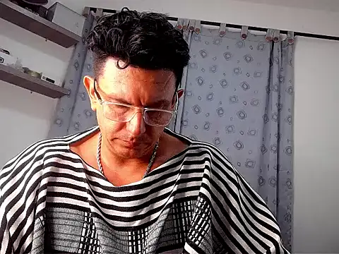 Snapshot of pedropicapi chatting on 21, 11, 2025 pedropicapi online show from 21, 11, 2025