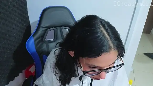 Cuteprincess21 online show from 28, 2, 2026