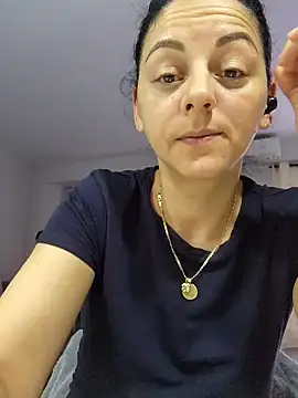 Snapshot of bruneta_sexy23 chatting on 2, 3, 2025 bruneta sexy23 online show from 2, 3, 2025