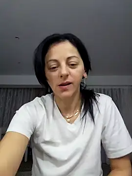 Snapshot of bruneta_sexy23 chatting on 7, 2, 2026 bruneta sexy23 online show from 7, 2, 2026