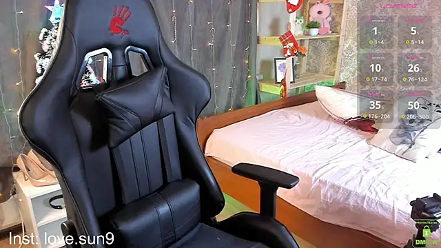 Michel Momsen online show from 12, 1, 2025