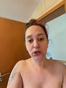 Snapshot of Tamy-Love chatting on 8, 5, 2026 Tamy-Love online show from 8, 5, 2026