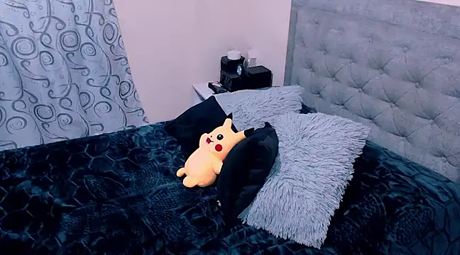 diana  34 online show from 15, 2, 2025