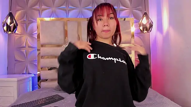 Snapshot of nahia_low chatting on 20, 1, 2025 nahia low online show from 20, 1, 2025