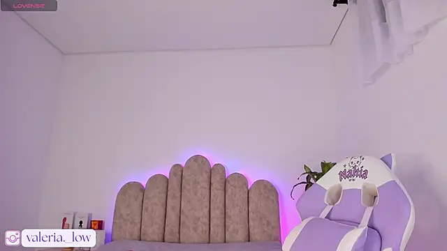 Snapshot of nahia_low chatting on 18, 9, 2025 nahia low online show from 18, 9, 2025