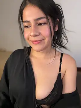 Snapshot of CuteKira7 chatting on 9, 6, 2026 CuteKira7 online show from 9, 6, 2026