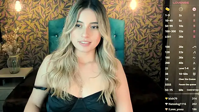 KiaraCarter online show from 3, 2, 2025