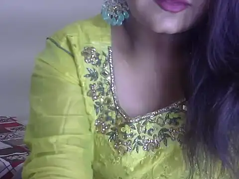 Snapshot of Lusty_Wife1 chatting on 24, 10, 2025 Lusty Wife1 online show from 24, 10, 2025