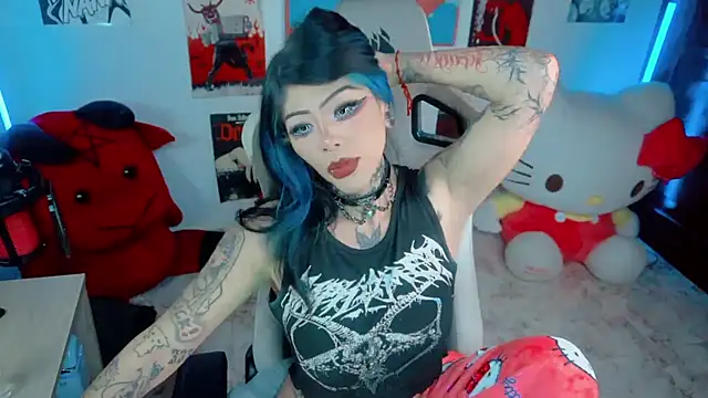 Snapshot of Deadly_Doll chatting on 30, 4, 2026 Deadly Doll online show from 30, 4, 2026
