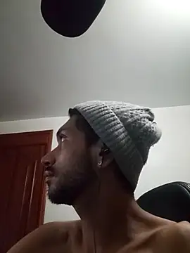 Snapshot of Aron_Baylor chatting on 30, 3, 2026 Aron Baylor online show from 30, 3, 2026