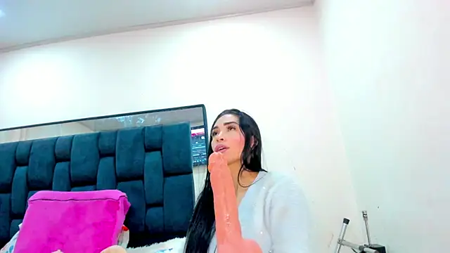 Snapshot of AntonelaNeri chatting on 19, 1, 2025 AntonelaNeri online show from 19, 1, 2025