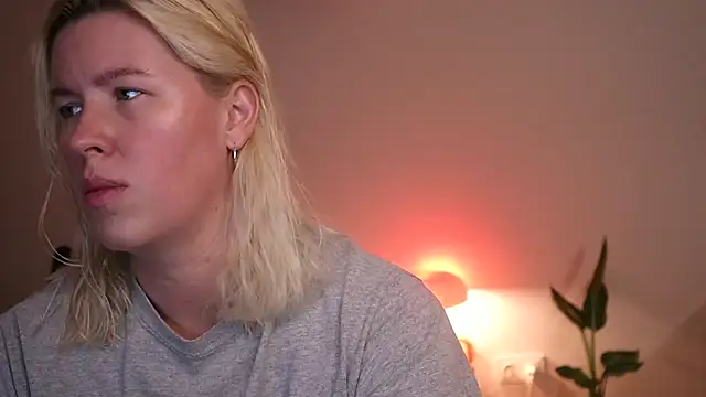 moonamii online show from 10, 12, 2024