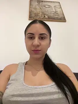 Snapshot of JenniferEdith chatting on 6, 12, 2024 JenniferEdith online show from 6, 12, 2024