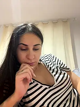 Snapshot of JenniferEdith chatting on 9, 12, 2024 JenniferEdith online show from 9, 12, 2024