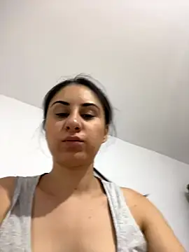 Snapshot of JenniferEdith chatting on 12, 9, 2025 JenniferEdith online show from 12, 9, 2025