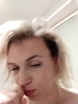 Linda Gregory online show from 29, 9, 2025