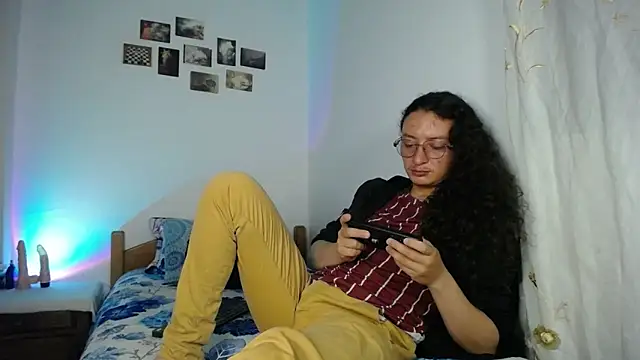 Snapshot of monkeywillwhite chatting on 11, 3, 2026 monkeywillwhite online show from 11, 3, 2026