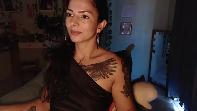 Snapshot of BeellyDance chatting on 4, 4, 2026 BeellyDance online show from 4, 4, 2026